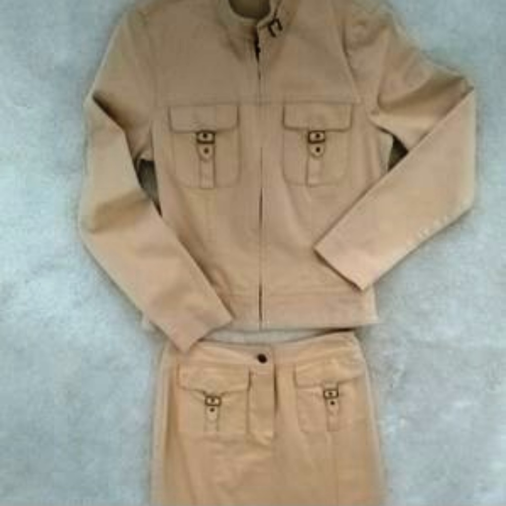 Safari jacket + skirt